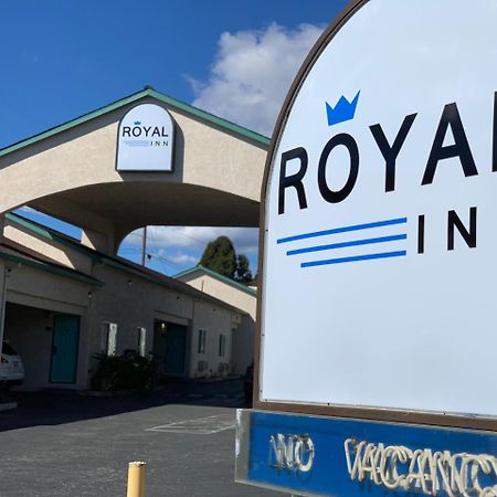 Royal Inn Watsonville Bagian luar foto