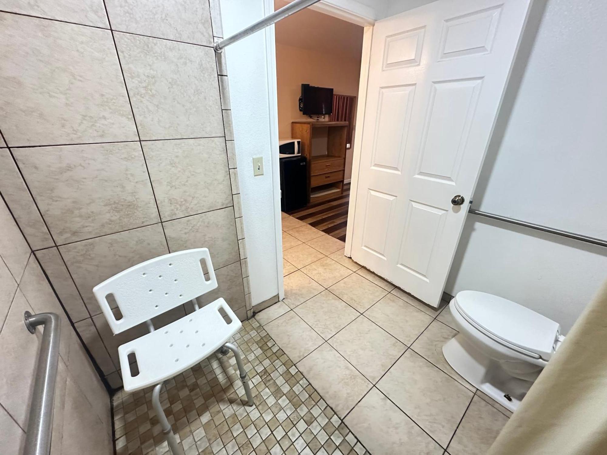 Royal Inn Watsonville Bagian luar foto