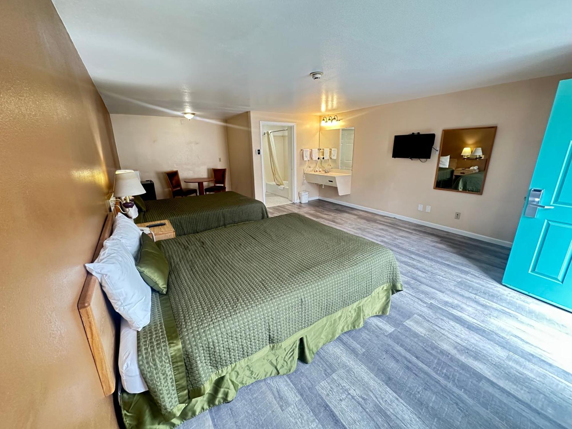 Royal Inn Watsonville Bagian luar foto